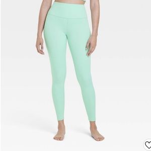 Woman’s all in motion, mint, green leggings, perfect new condition